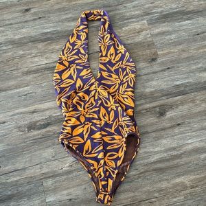 NWT ZARA DOUBLE LINED BODYSUIT